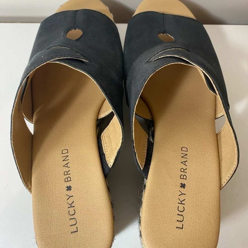 Lucky Brand‎  Black Wedge Heel Platform Leather Sandals Size 9.5 vacation